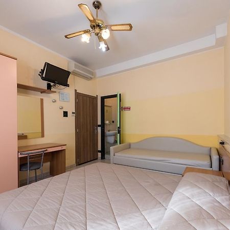 Hotel Santa Maria Finale Ligure Esterno foto