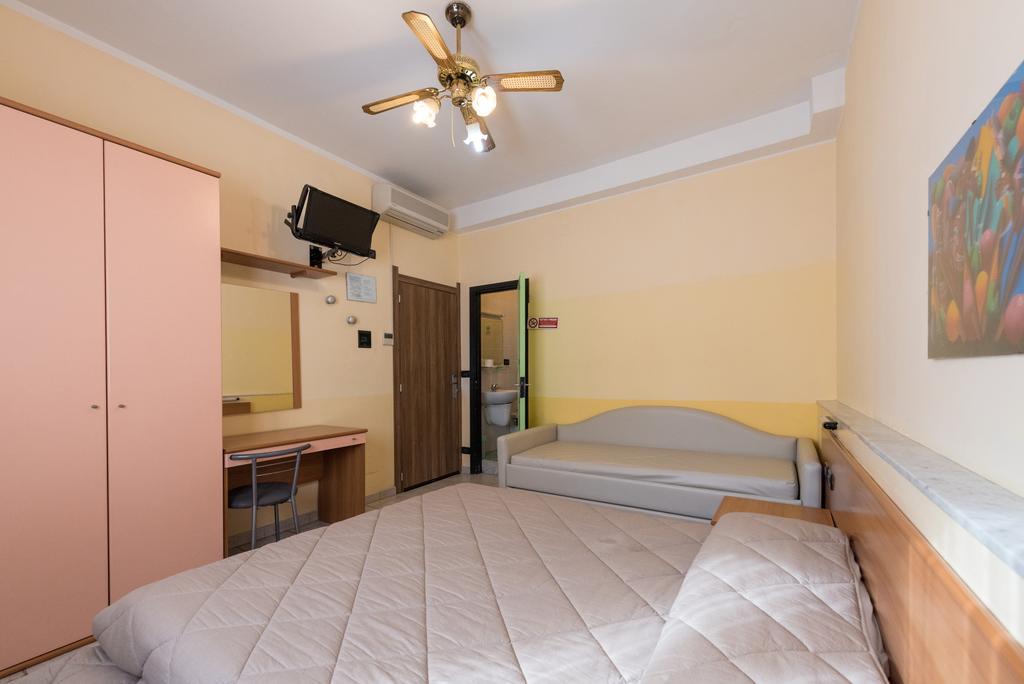 Hotel Santa Maria Finale Ligure Esterno foto
